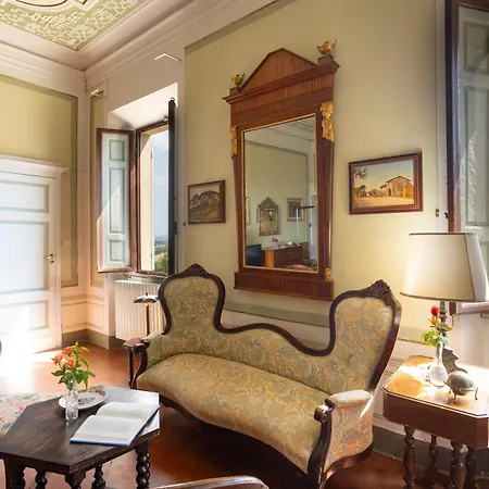 Storica Di Famiglia Sui Colli Senesi Villa