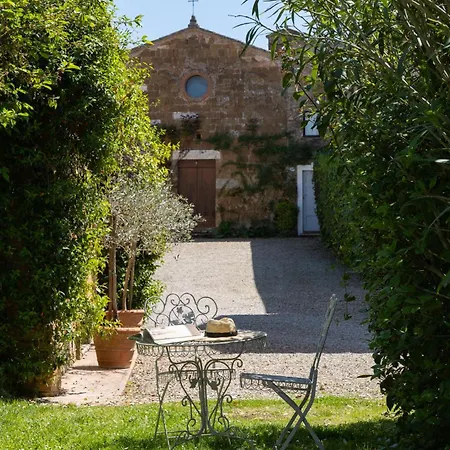 Storica Di Famiglia Sui Colli Senesi *