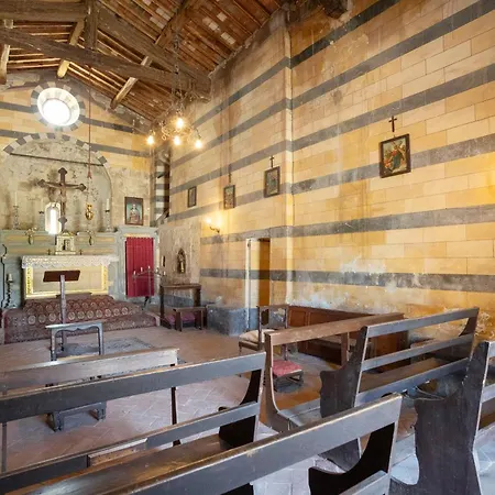 Storica Di Famiglia Sui Colli Senesi